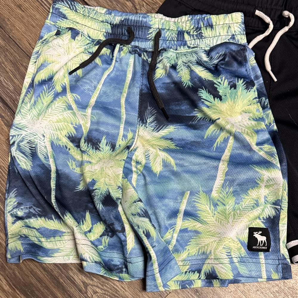 Abercrombie & Fitch boys shorts bundle of 5 - Picture 6 of 7
